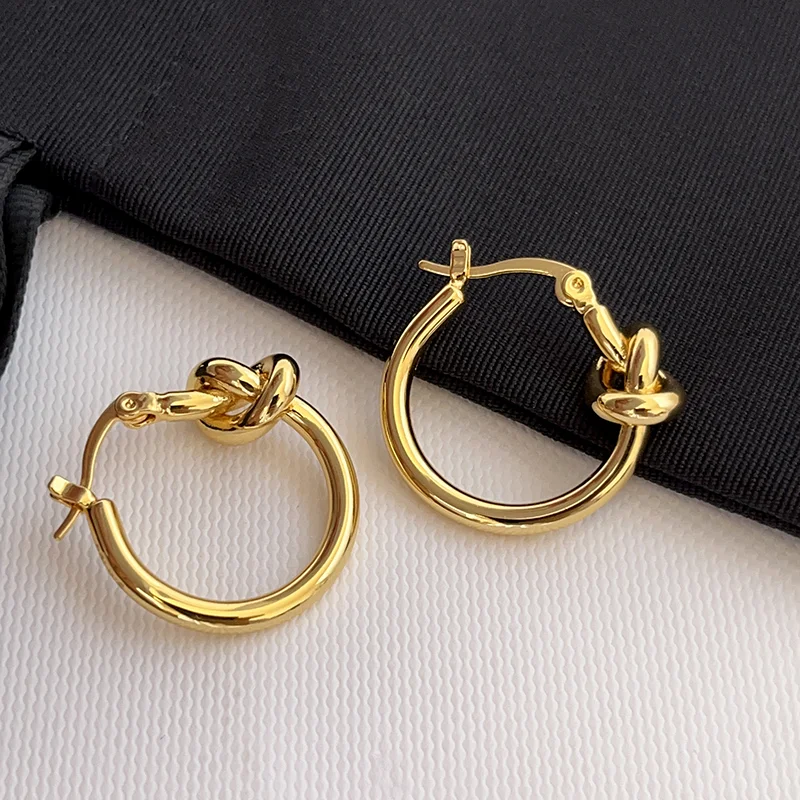 

Europe America Fashion Designer Brand Brass Plated Gold Round Knot Luxury Small Earrings Woman Exquisite Jewelry Gift