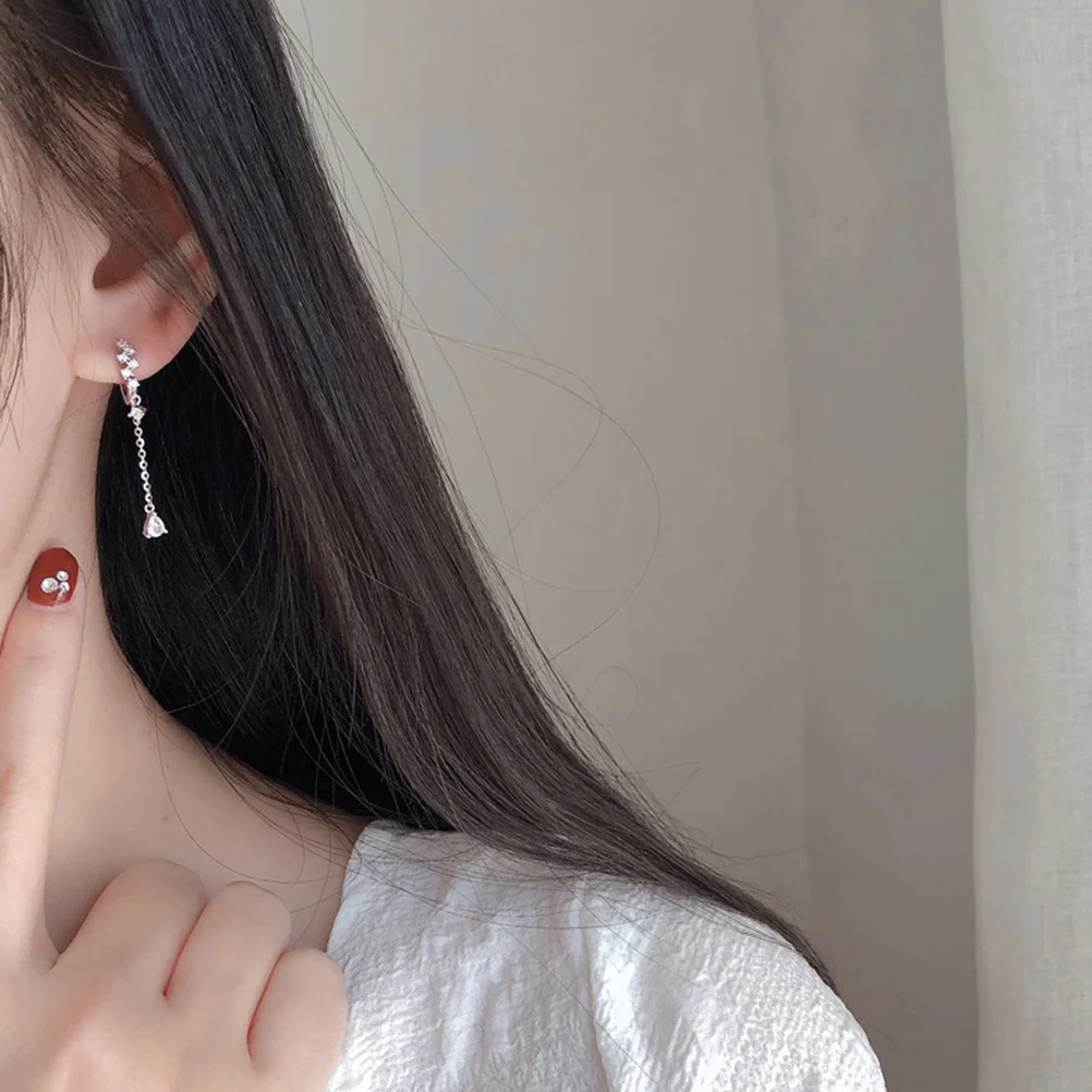   Orecchini eleganti con orecchio a goccia flash per donna pendenti a spirale scintillante con zirconi a catena