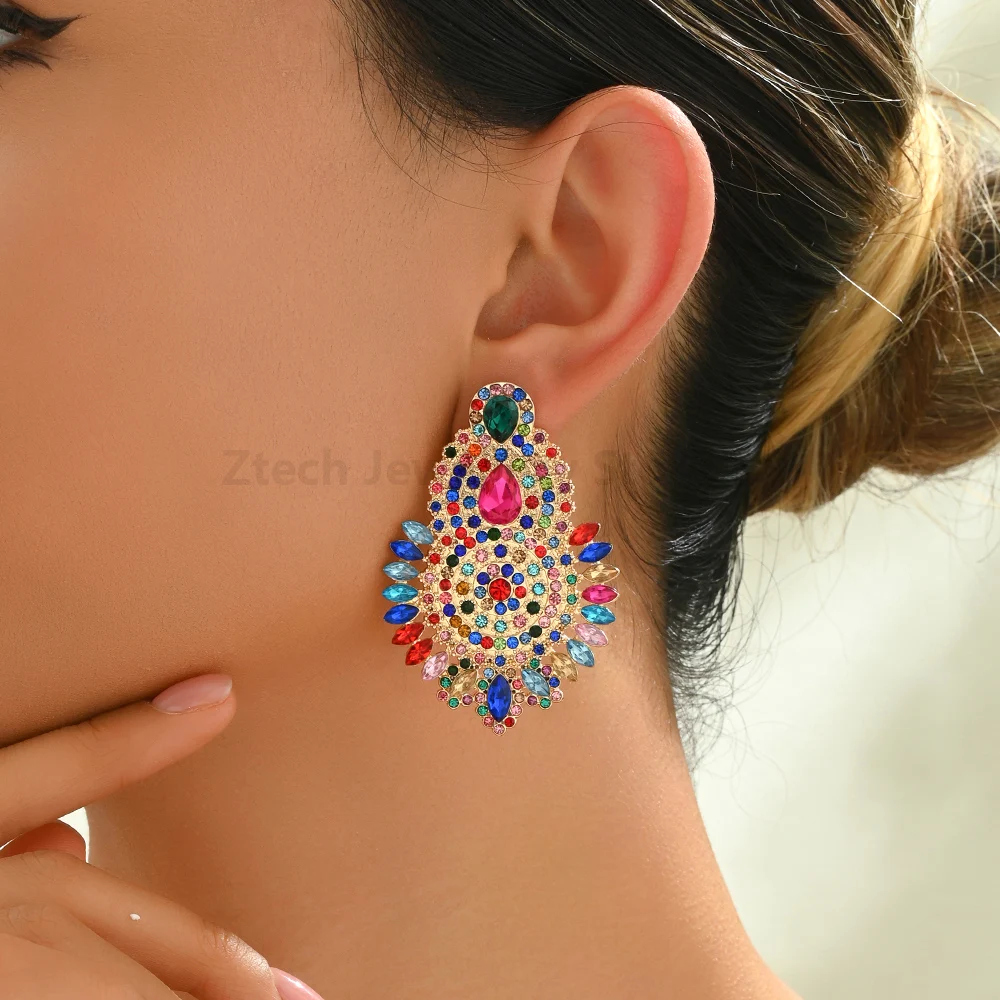 Bohemian Vintage Ethnic Style Shiny Crystal Decor Big Dangle Earrings For Women Fashion Luxury Design Holiday Pendant Jewelry