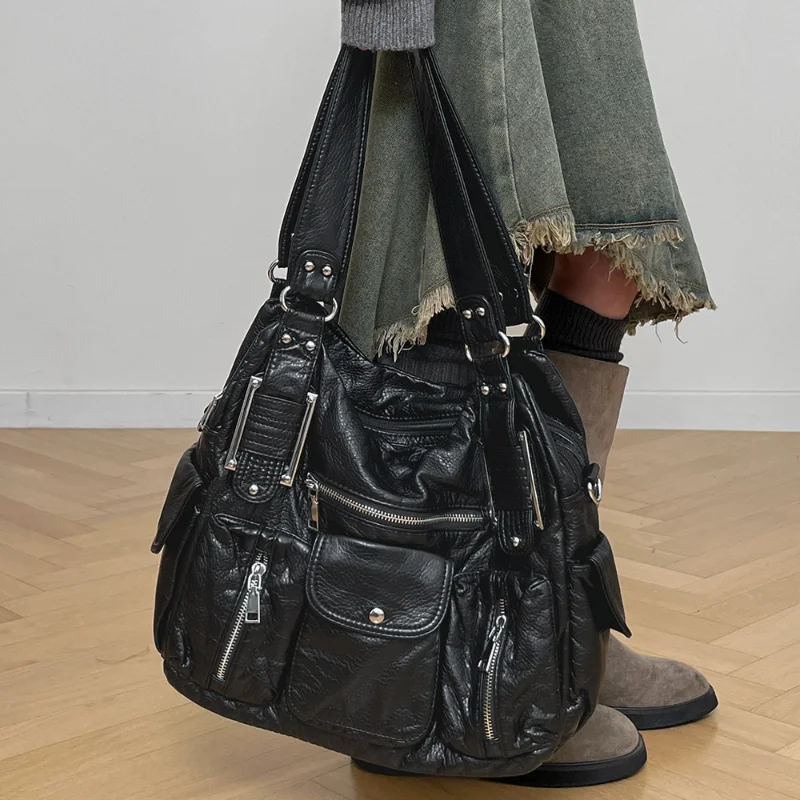 

Retro Pleated Motorcycle Bag Sexy Cool Girl Tote Bag Y2k Style Large Bag Stylish Black Shoulder Bag Commuter Multipocket Handbag