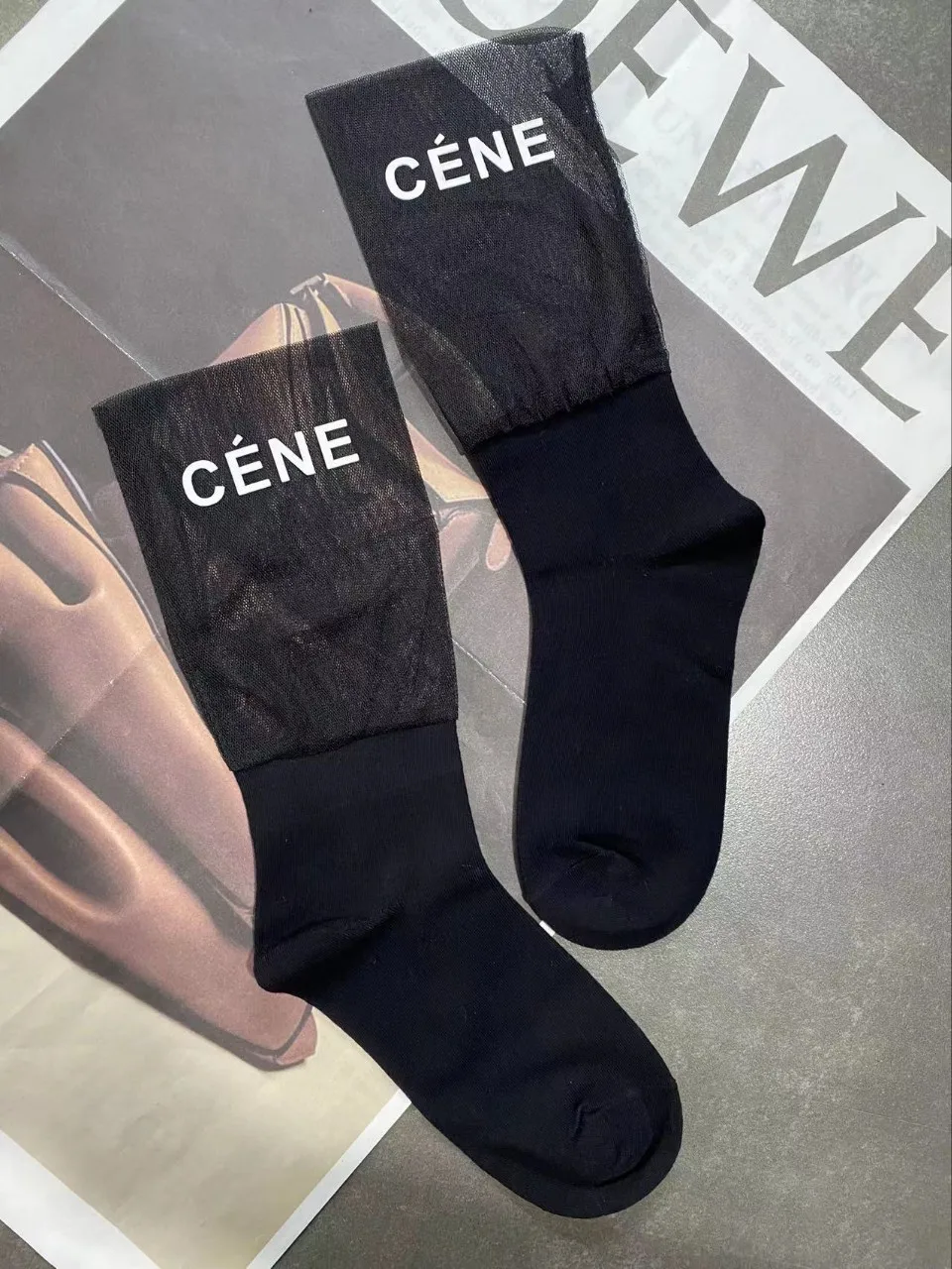 زوجان من الجوارب الجديدة، ربط شبكي نسائي، طباعة حروف، جوارب متوسطة، جوارب غاز أجنبية، جوارب مد شخصية #2