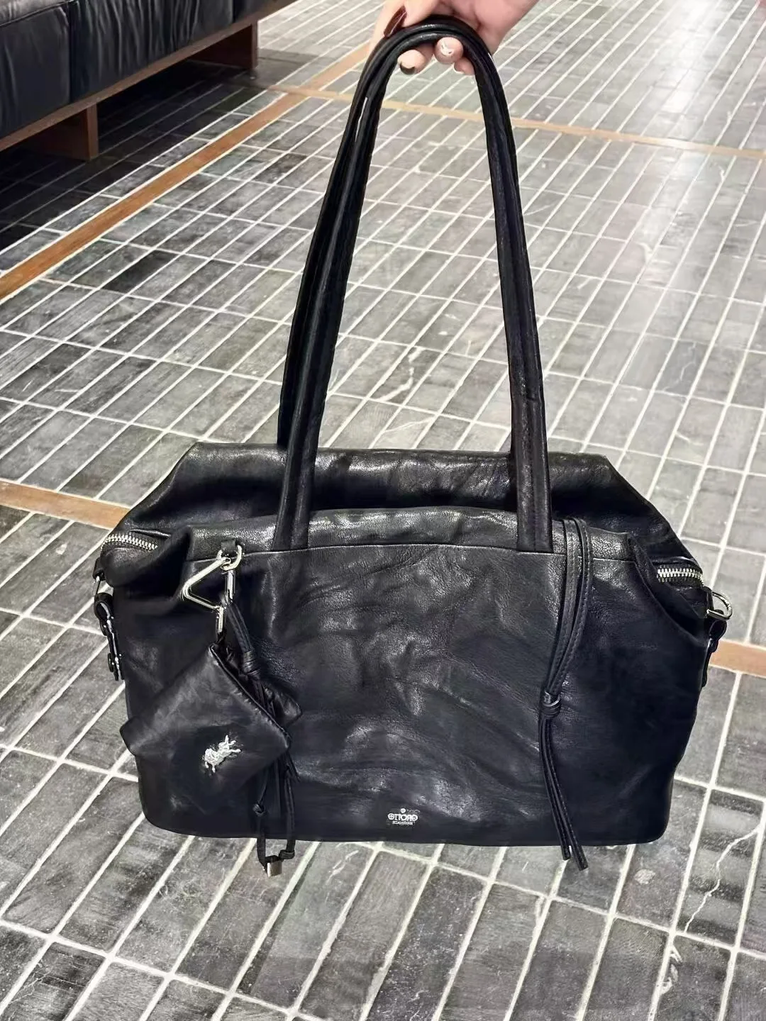 

GROTTO 26 new unisex tote bag, large capacity commuting bag, multi-purpose single shoulder crossbody soft bag, computer bag