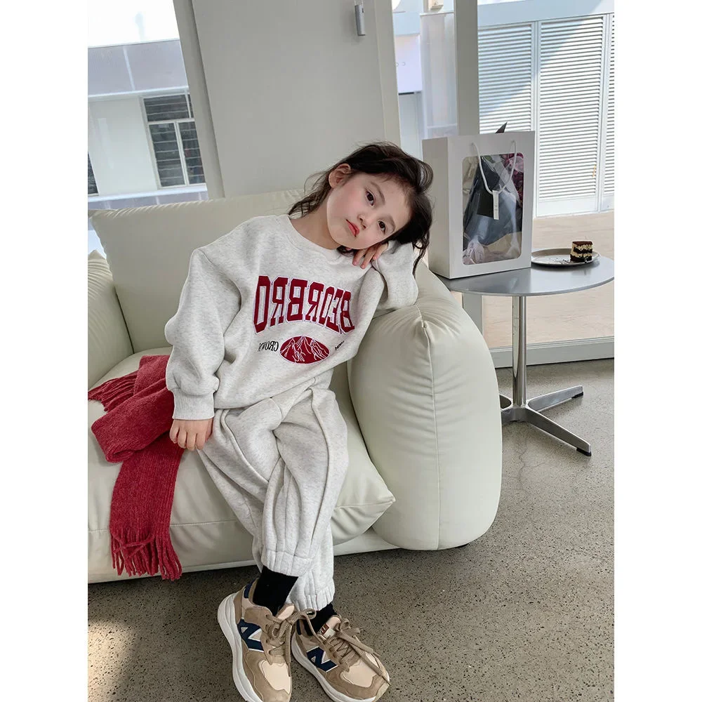 Children's Sporty Letter Clothes Set Casual Round Neck Thickened Sweatshirt Pants For Girls Baby Autumn/Winter Trendy