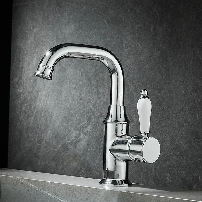 

Creative WashBasin Faucet Brushed Gold European Classical Bathroom Faucets Deck Mounted Hot and Cold Basin Sink Water Tap