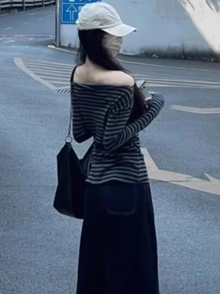 Harajuku Sexy Skew Collar Stripe T-shirt Tshirts 2026 Y2k Aesthetic Autumn Vintage Tees Women Streetwear Grunge Slim Fit T-shirt