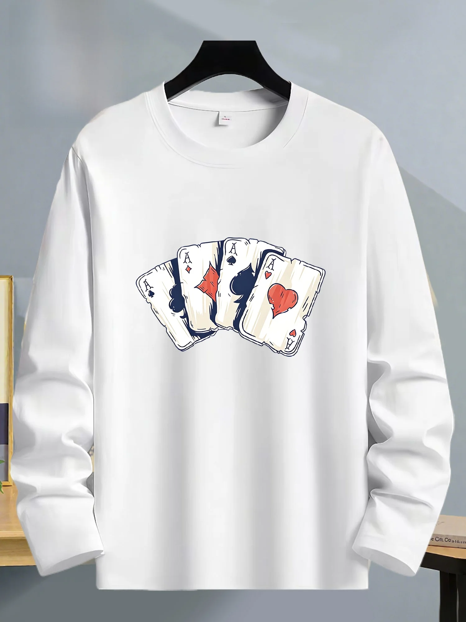 純綿長袖-tシャツメンズスタイル春秋ポーカープリントルーズ多用途ベースシャツトレンディカジュアルファッション