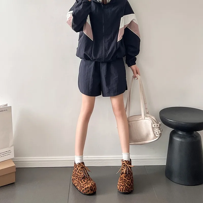 أحذية كبيرة ريترو جديدة لعام 2025 أحذية نسائية متعددة الاستخدامات #2