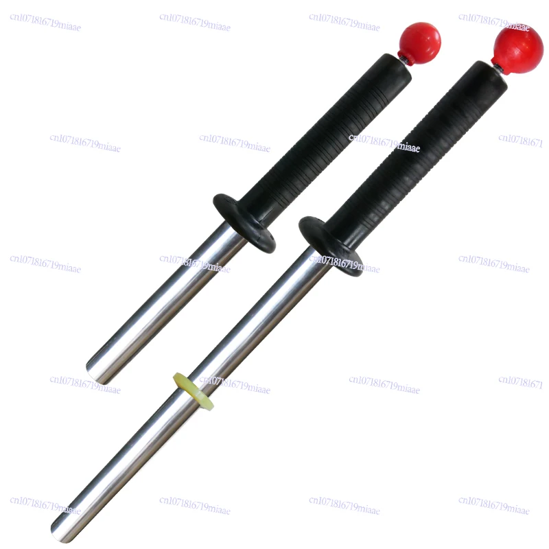 

Strong Magnetic Iron Absorber