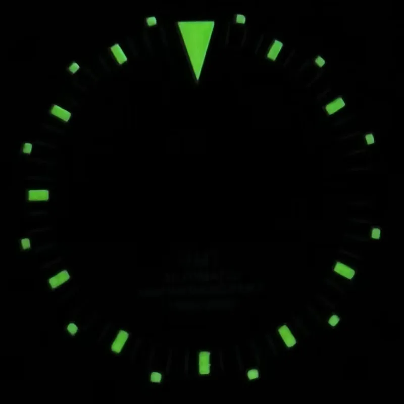 BLIGER new 29mm black watch dial with glow-in-the-dark NH34 GMT movement with 3 o \'clock crown 3