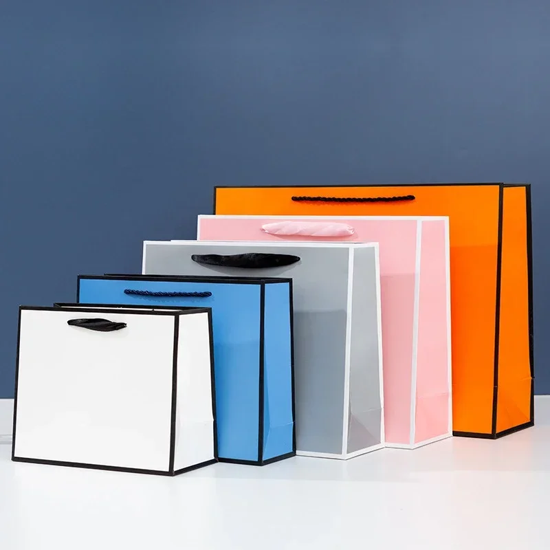 

10pcs/lot Brown Black Red white Kraft Paper Bags with Handles Bulk Small Paper Gift Bags Small Business Colth Shopping Bags Xmas