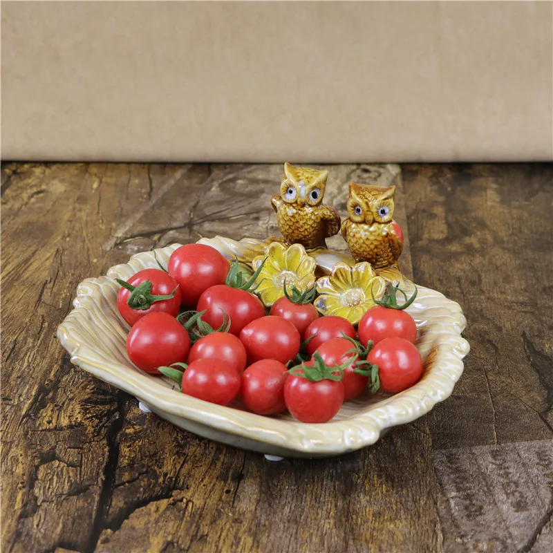 Porcelain Owl Lovers Figurine Fruit Plate Decorative Ceramics Nighthawk Miniature Candy Tray Tableware Wedding Ornament Craft