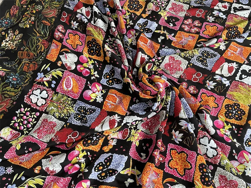 1 meter 100% Mulberry Silk 14 momme Crepe Silk Dark Floral Printed 136cm 53