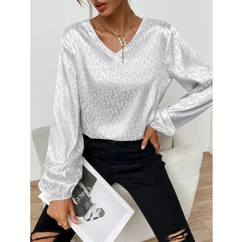 Office Lady Leopard Printing Chiffon Shirt Spring Autumn 2024 V-Neck Long Lantern Sleeve Loose Blouse Women\'s Clothing 19168