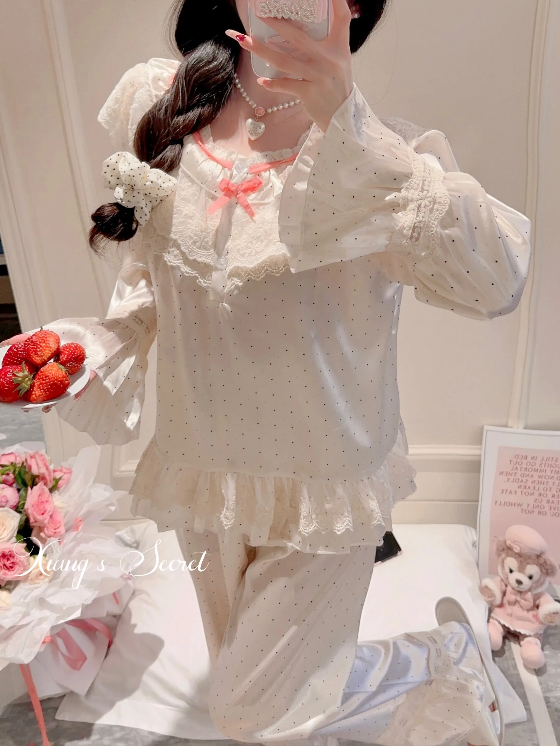 Sweet Retro Cream Princess Court Style Polka Dot Bow Pajamas Japanese Girl Casual and Comfortable Long-sleeved Loungewear Set