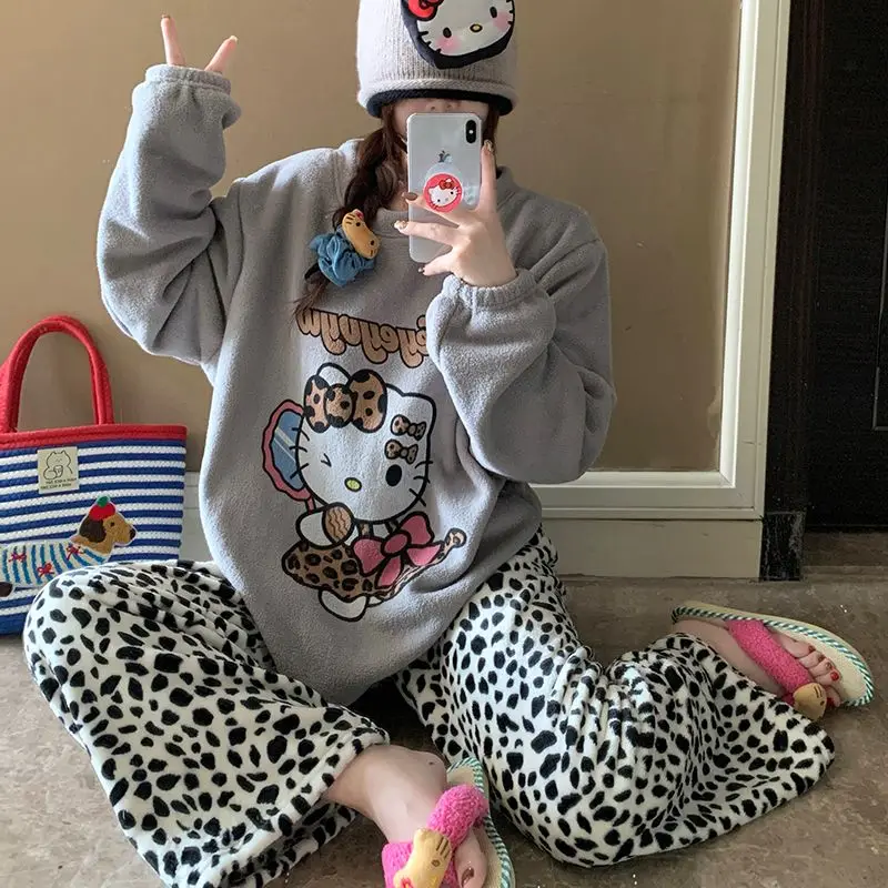 Cartoon Hello Kittys carino caldo corallo velluto pigiama da donna inverno addensato studente indumenti da notte Anime Sanrioed peluche loungewear