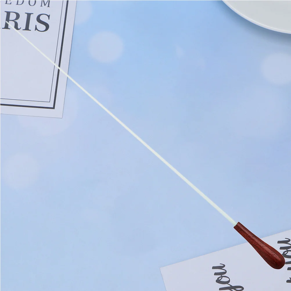 

Высококачественная оркестровая дубинка с ручкой из цельного дерева, легкая и прочная музыкальная дирижерная полоса, концертная сцена, выступление