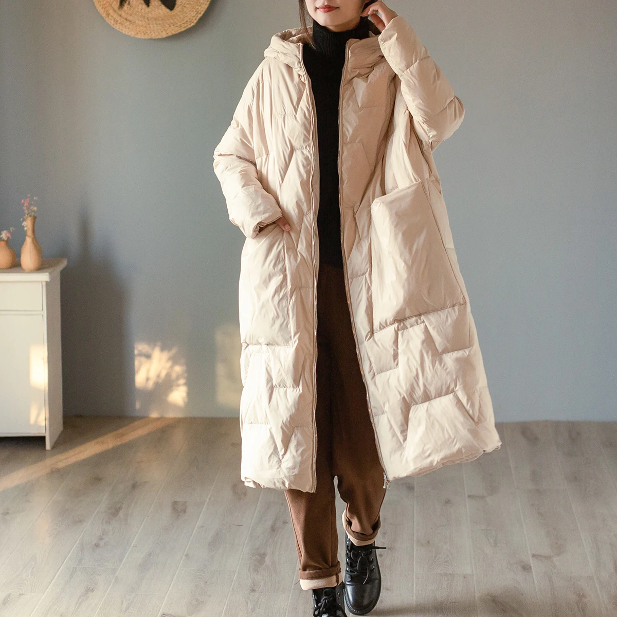 

Women's Light Down Jacket, Loose Hooded Jacket, Knee-length, White Duck Down, Large Warm Coat, Autumn and Winter, Big Yards, New