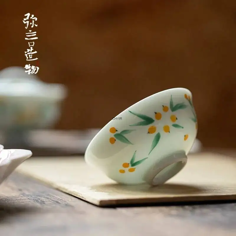 Hand-painted Loquat Tea Cup Purely Handmade Ceramic Pu'er Tea Cup Чайная чашка