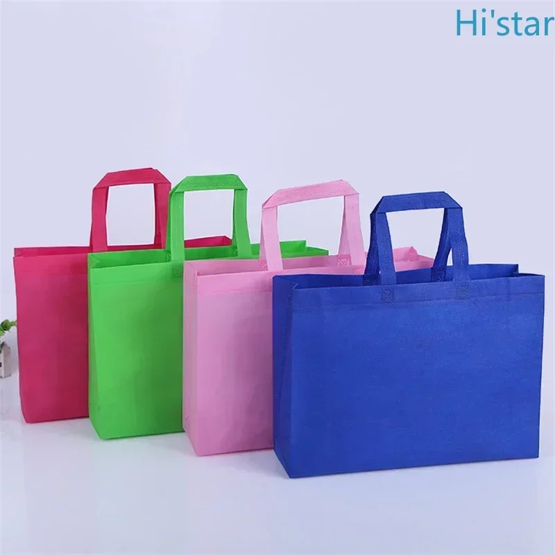 20 قطعة من أكياس التسوق غير المنسوجة الصديقة للبيئة مع مقابض شعار مطبوع عالي الجودة مقبول للملابس هدايا عيد الميلاد لكل