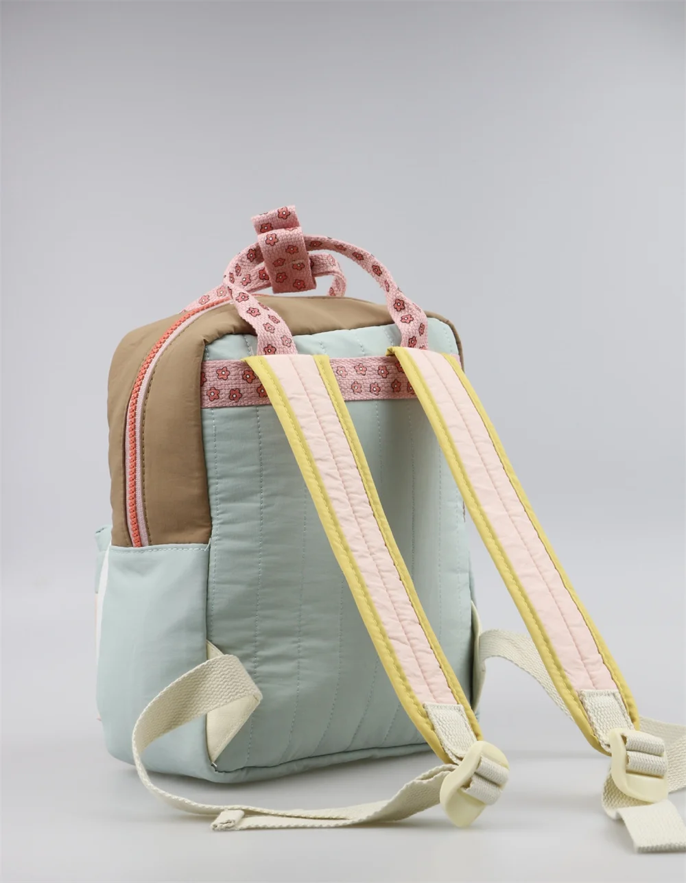 New Lightweight Children's Backpack Personalized Embroidery Name Cute Blocked Kid's Small Backpack Custom Outdoor Snack Bag