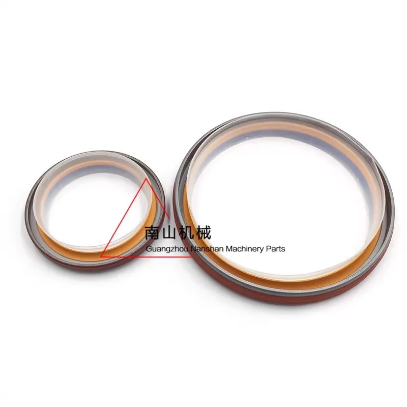 

Suitable for Komatsu PC300 350 360-7 crankshaft oil seal 6D114 engine crankshaft front and rear oil seals excavator parts