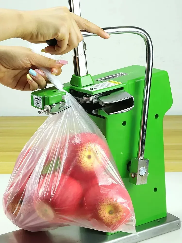 Produtos agrícolas que empacotam a máquina de amarrar saco plástico do saco da rede da malha do empacotador vegetal