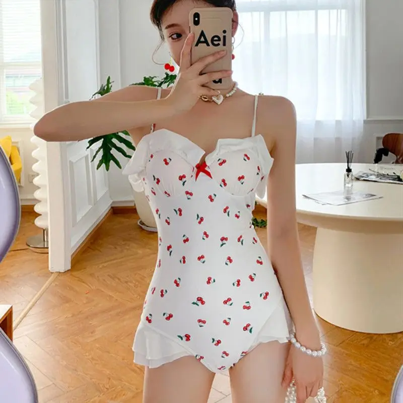 Women One Piece Swimsuit Push Up Vintage Monokini Bandage Back Cherry Print Swimwear Summer Beach Bodysuit Flouching Girl Bikini