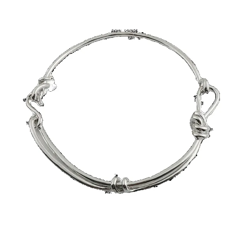 

Metal knot buckle collar female high sense cold wind knotted collar collarbone chain