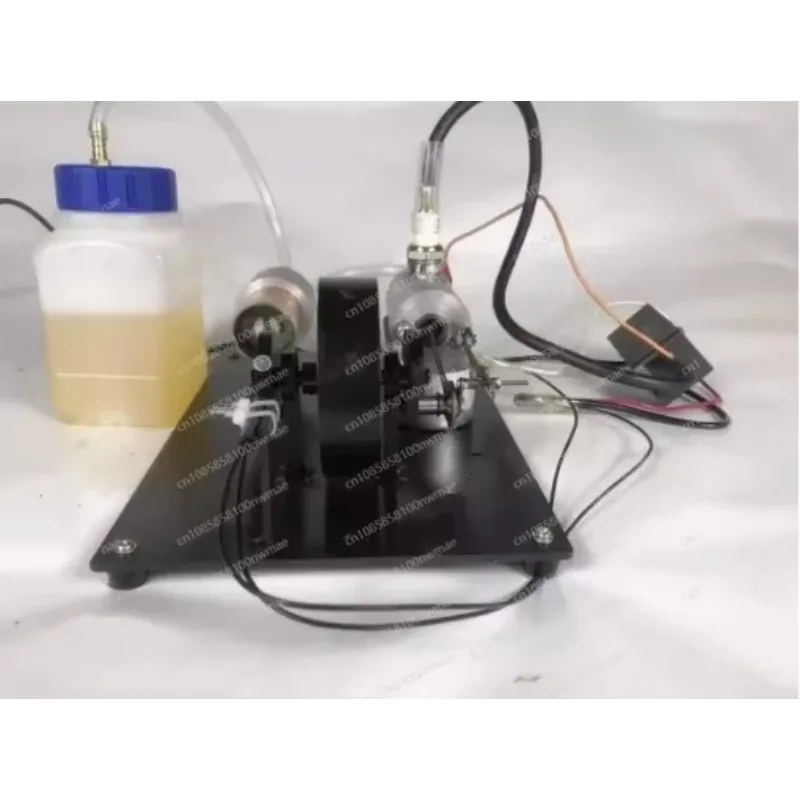 Three-stroke single-cylinder internal combustion engine model,  /methanol micro fuel engine