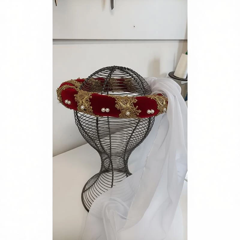 Tocado Medieval de la Reina Ana Bolena Tudor, Gorro Gótico Renacentista para LARP con Velo Blanco