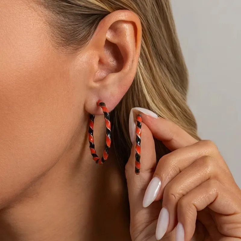 1 pair fashion Creative Orange Black Color Block Hoop Earrings for Women Halloween Statement Earrings Costume Party Jewelry Gift