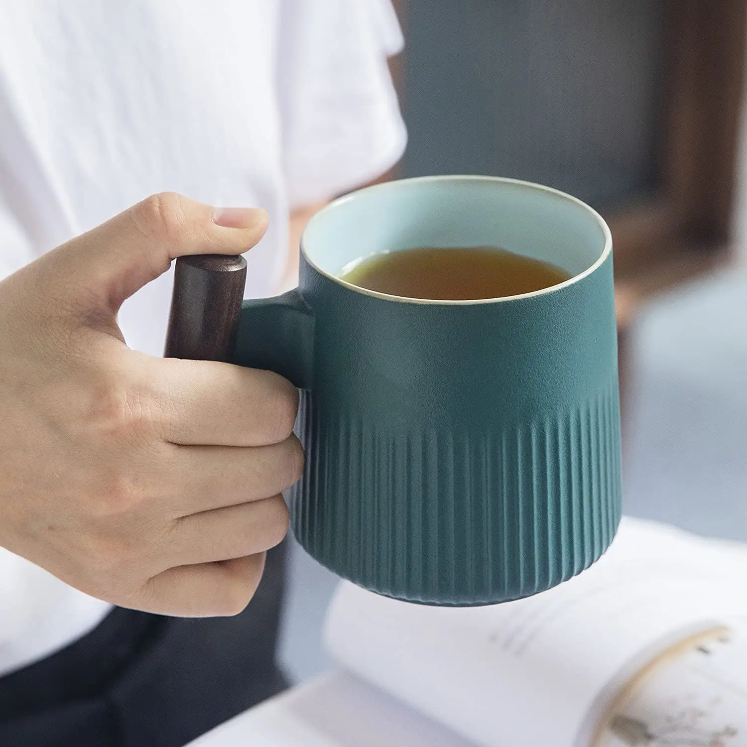 Imagem -05 - Caneca de Chá de Cerâmica com Infusor e Tampa Canecas de Porcelana Verde Atacado 135 oz