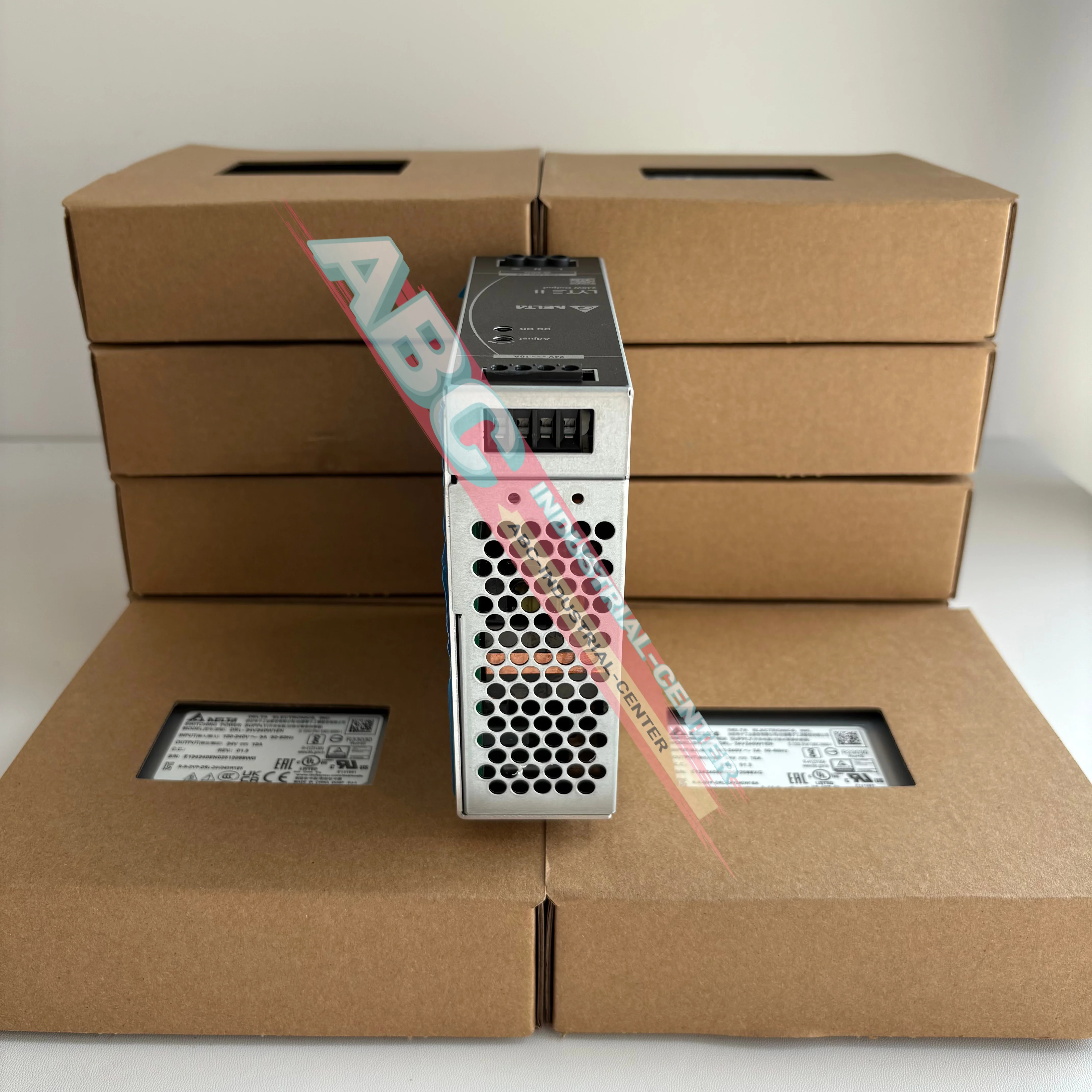 

Совершенно новый DRL-24V240W1EN, новый в упаковке.
