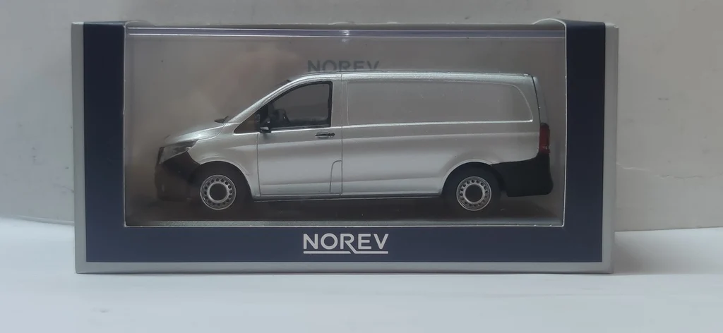 

Flaws Diecast 1:43 Scale NOREV BENZ-Benz Vito Silver Alloy Car Model Collectible Toy Gift Souvenir Display Ornament