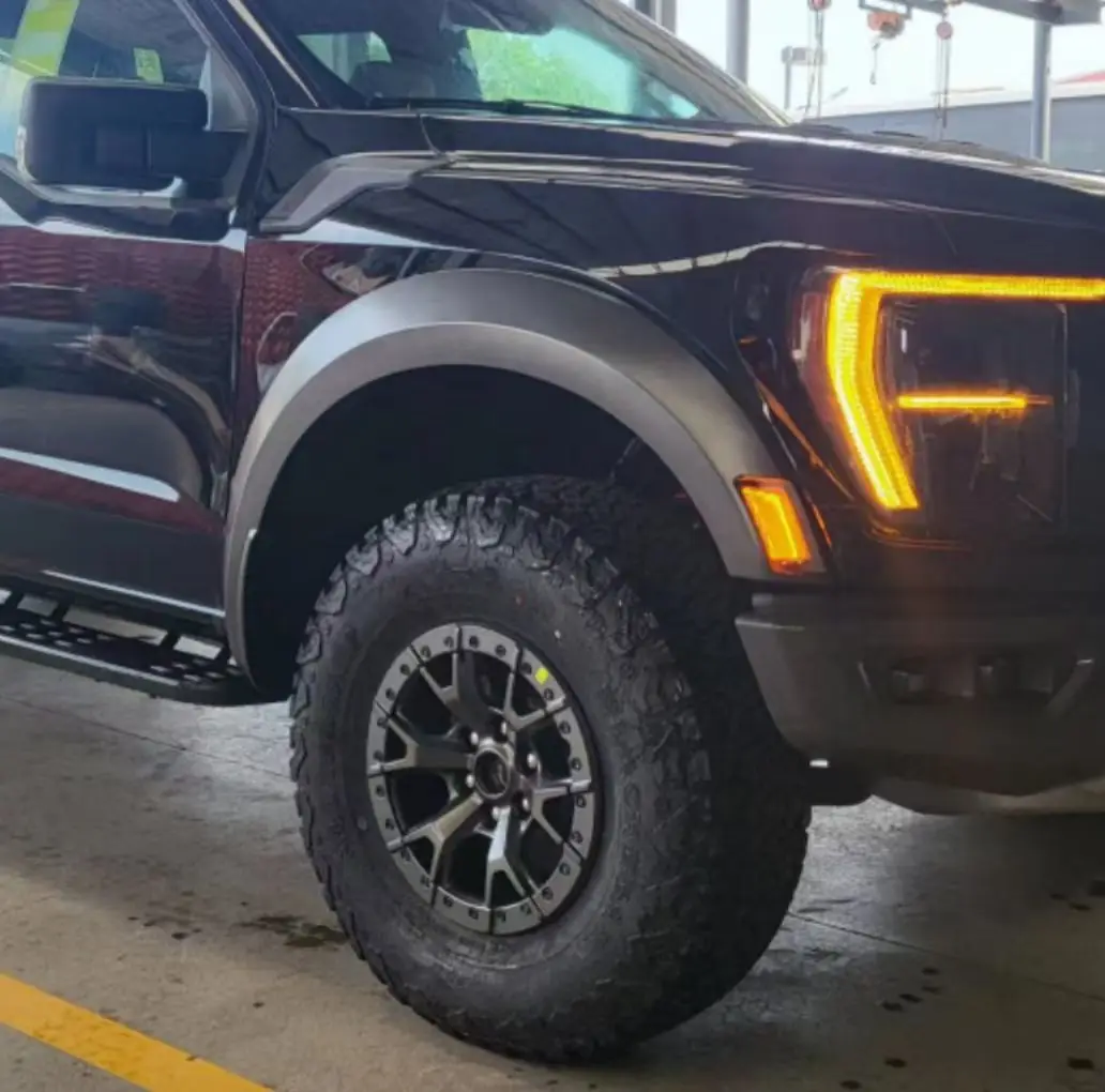 New 22 Raptor Wheel Eyebrow with Lights Direct Replacement for F-150 Standard Cab Pick-up