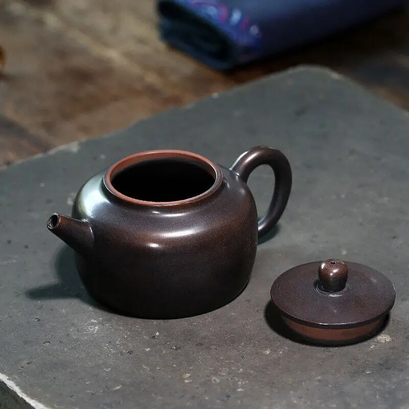 China Yixing Zisha Pottery Nixing Pottery Clay Handmade 200cc Mesh Teapot