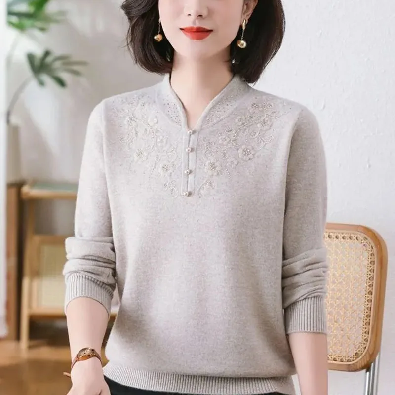 

Middle-aged Elderly New Style Knitted Women's Autumn Winter Sweater Loose Cheongsam Collar Western Style Bottoming Top