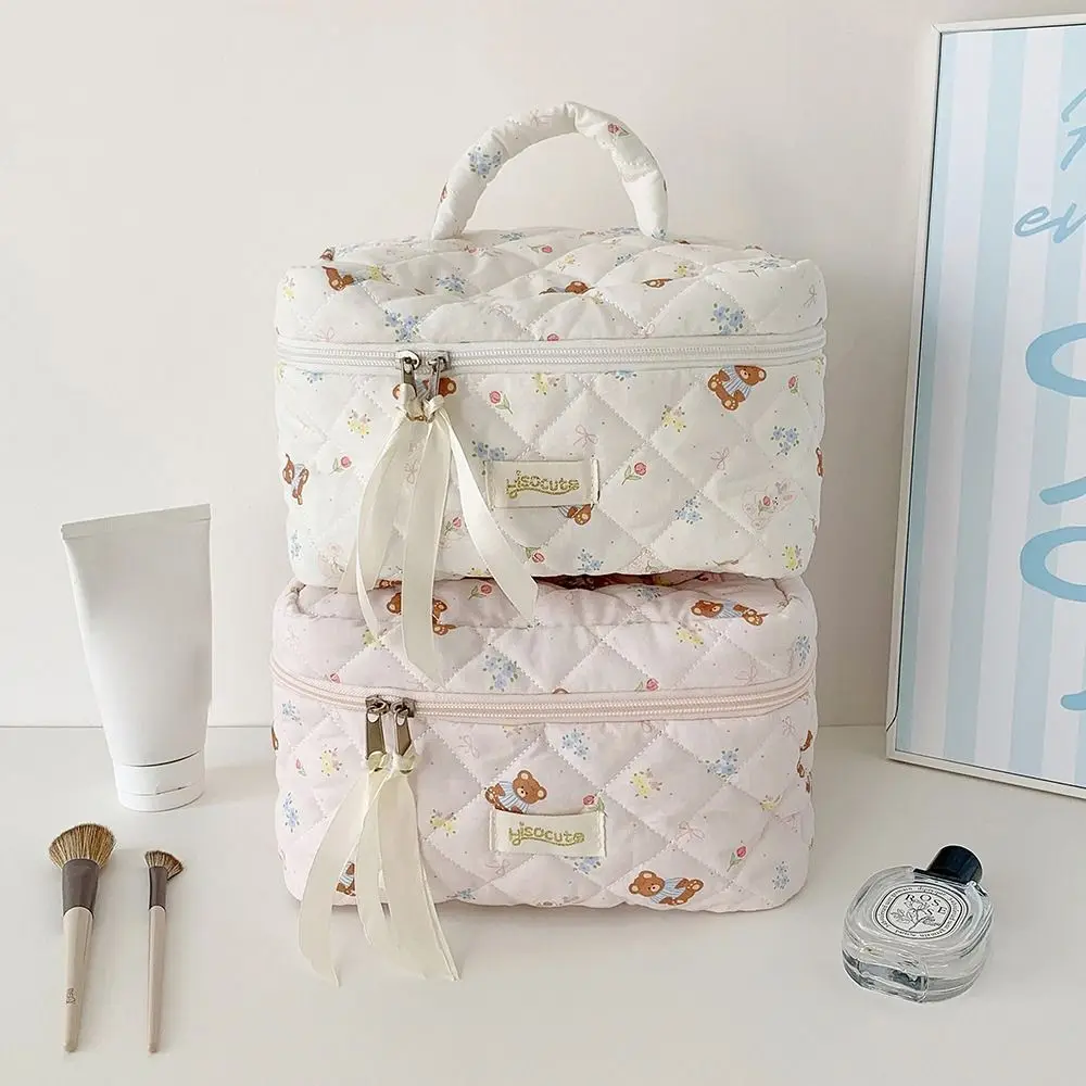 حقيبة مكياج مبطنة ذات سعة كبيرة لطيفة متعددة الوظائف لتنظيم مستحضرات التجميل حقيبة مستحضرات التجميل