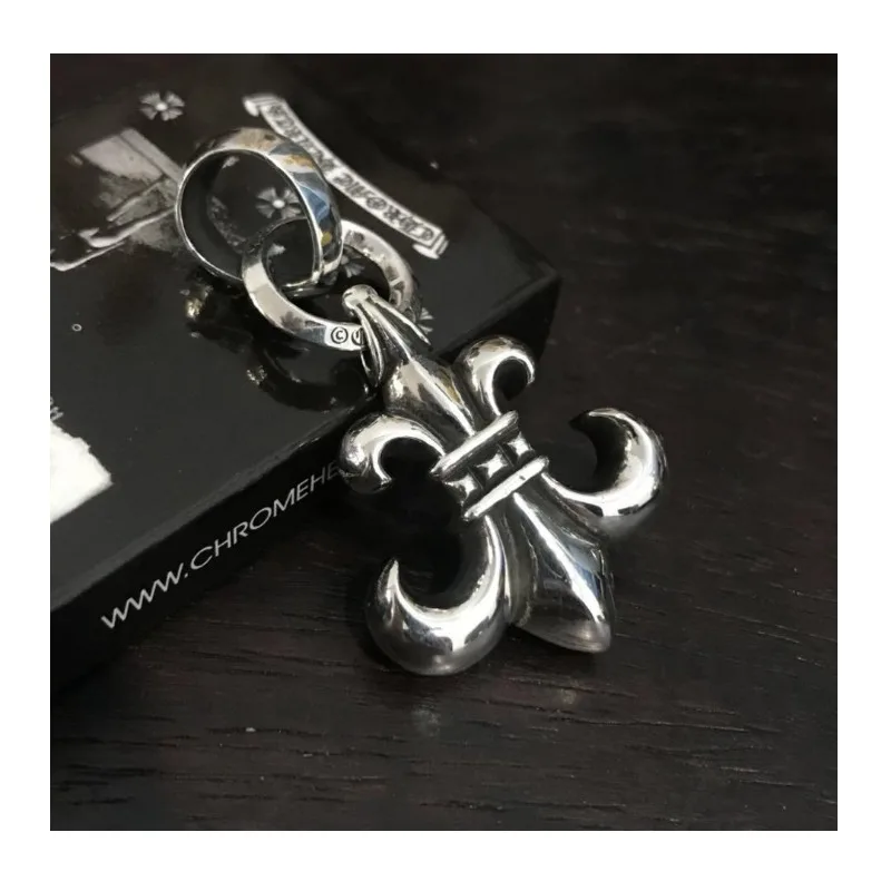 

Chaoxuan Luo Xin Medium Belt Ring Scout Flower Pendant Necklace Jewelry Personality Men's and Women's Retro Pendant Punk