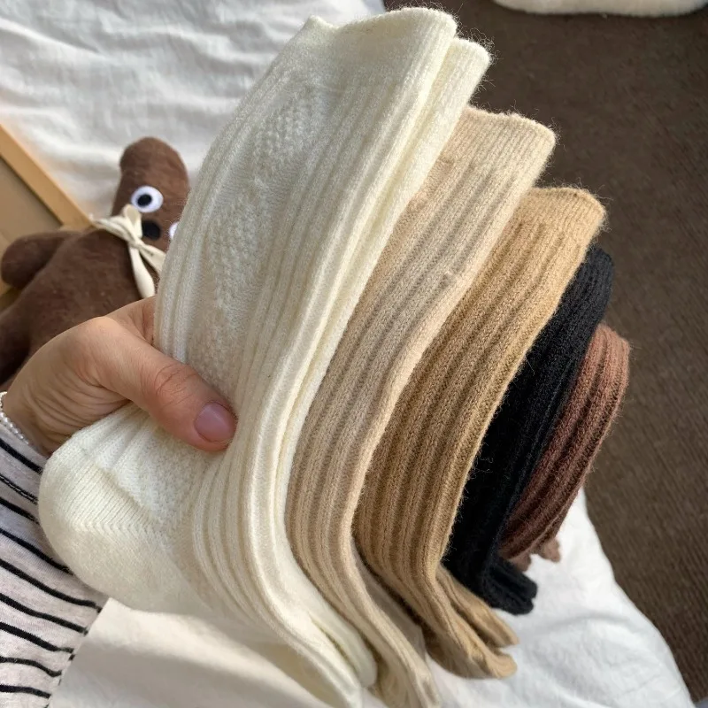 

New Cashmere Women Socks Thick Winter Japanese Style Simple Warm Sock Girl Female New Autumn Retro Solid Color Casual Wool Socks