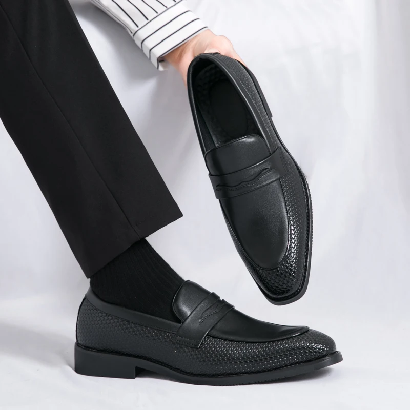 New Men's Shoes Casual Loafers Slip-on Plus Size 45 46 Fashion Driving Dress Shoes Classic Loafers Original Office Business Shoe