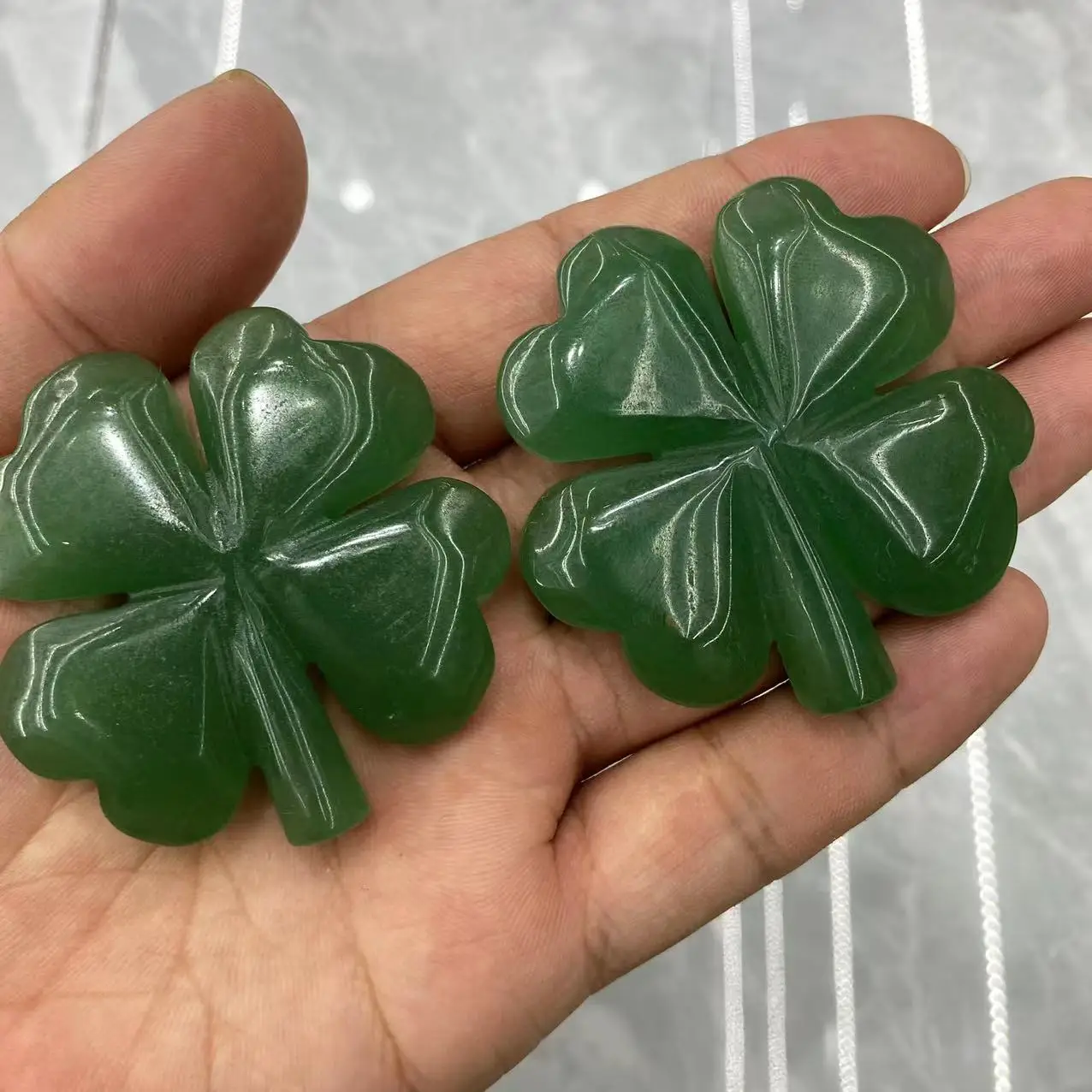 Crystal Crafts Clover Natural Green Aventurine Carvings Four Leaf Grass Healing Stones Reiki Lucky Clover for Home Decorationt