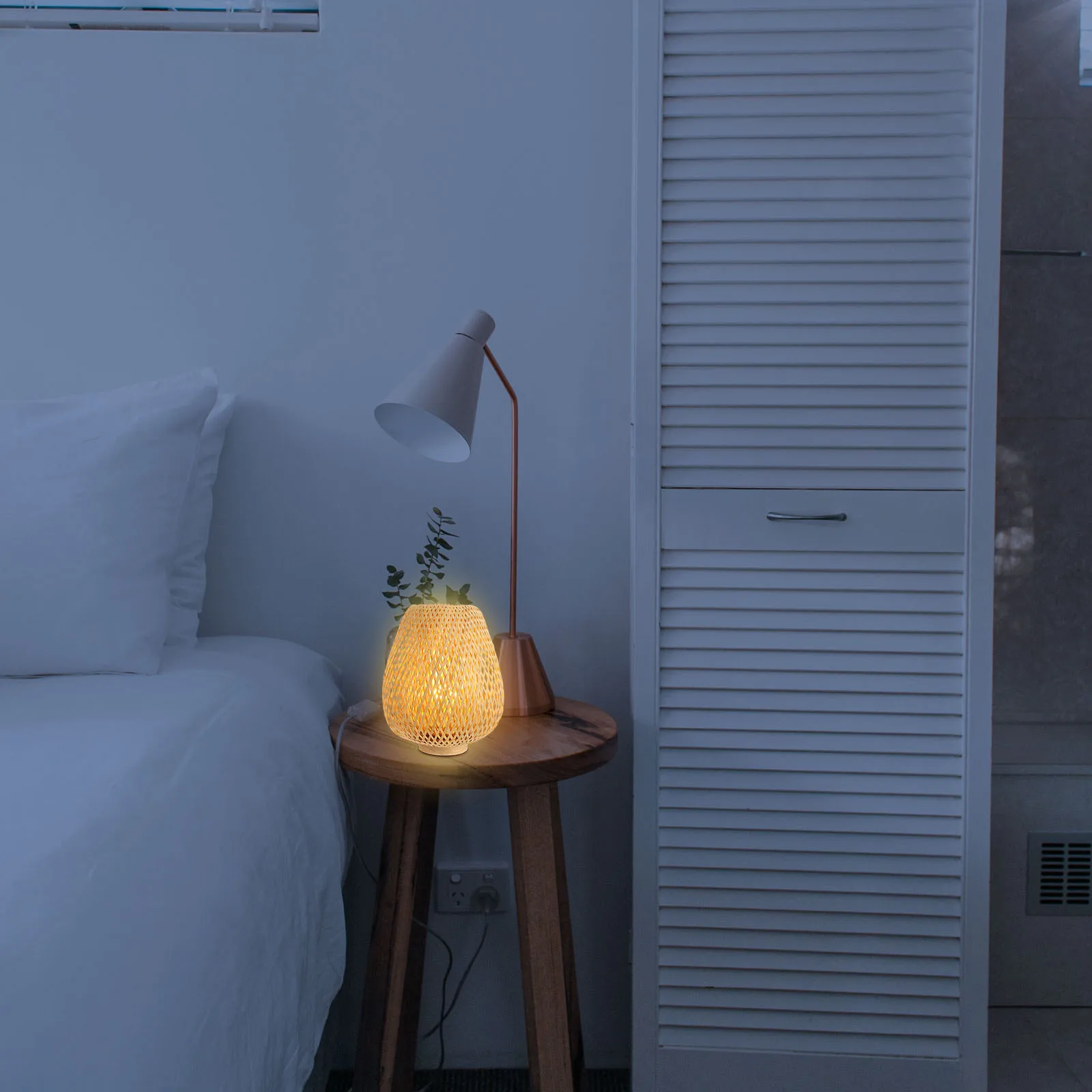 

1Pcs Indoor Table Lamp Japanese Inspired Bamboo Woven Design Reliable Lighting for Dining Room Bedroom Hallway Decor