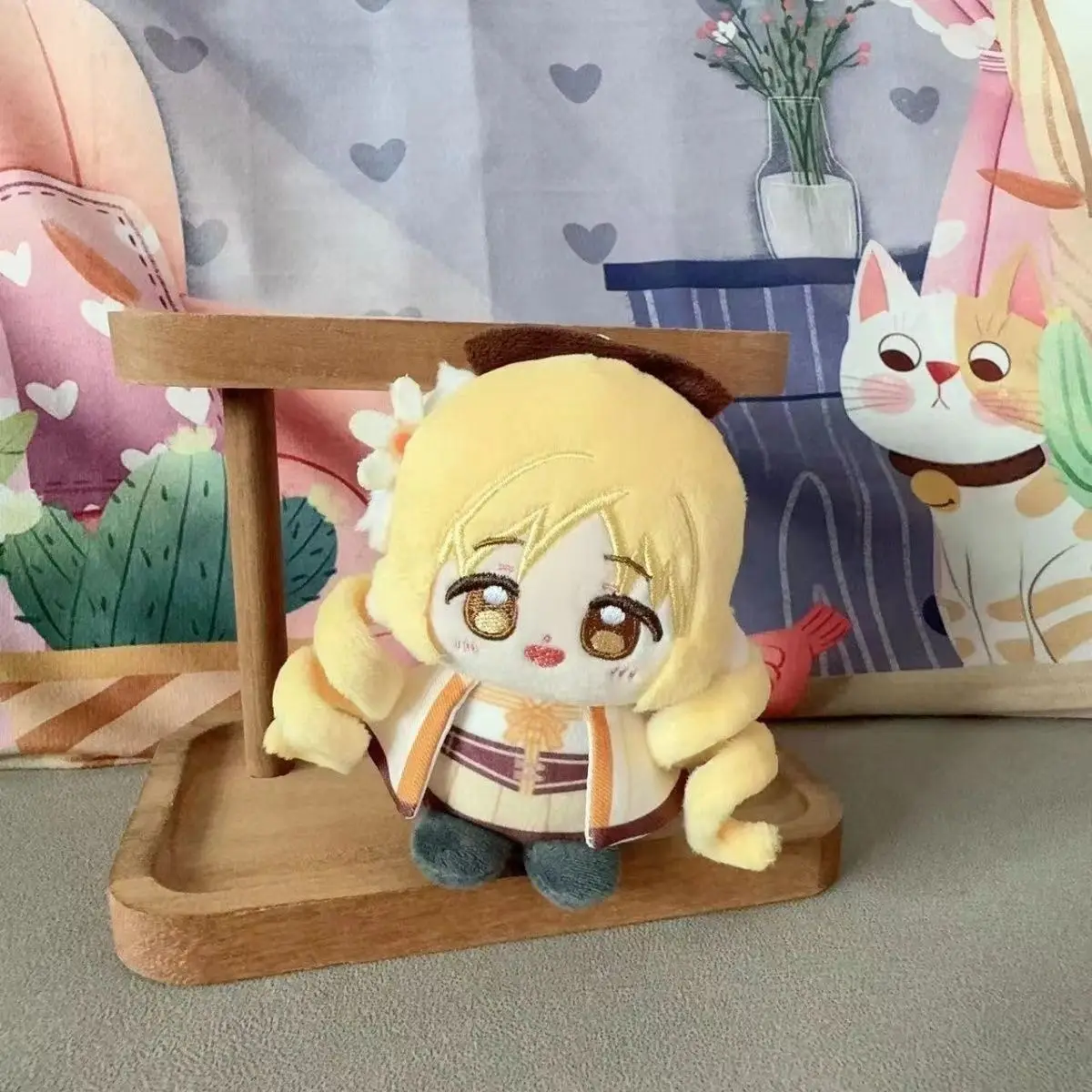 Puella Magi Madoka Magica Mami Tomoe Śliczna Figurka Pluszowa Wypchana Bawełną Lalka Zawieszka do Plecaka Zabawka dla Chłopca Dziewczynki Brelok Prezent