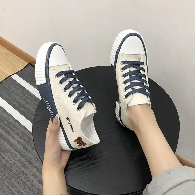 Low/High-top Canvas Shoes for Women Sneaker Cute Bear Lace Up Flat Casual Fashion Breathable Running Vulcanize Shoe