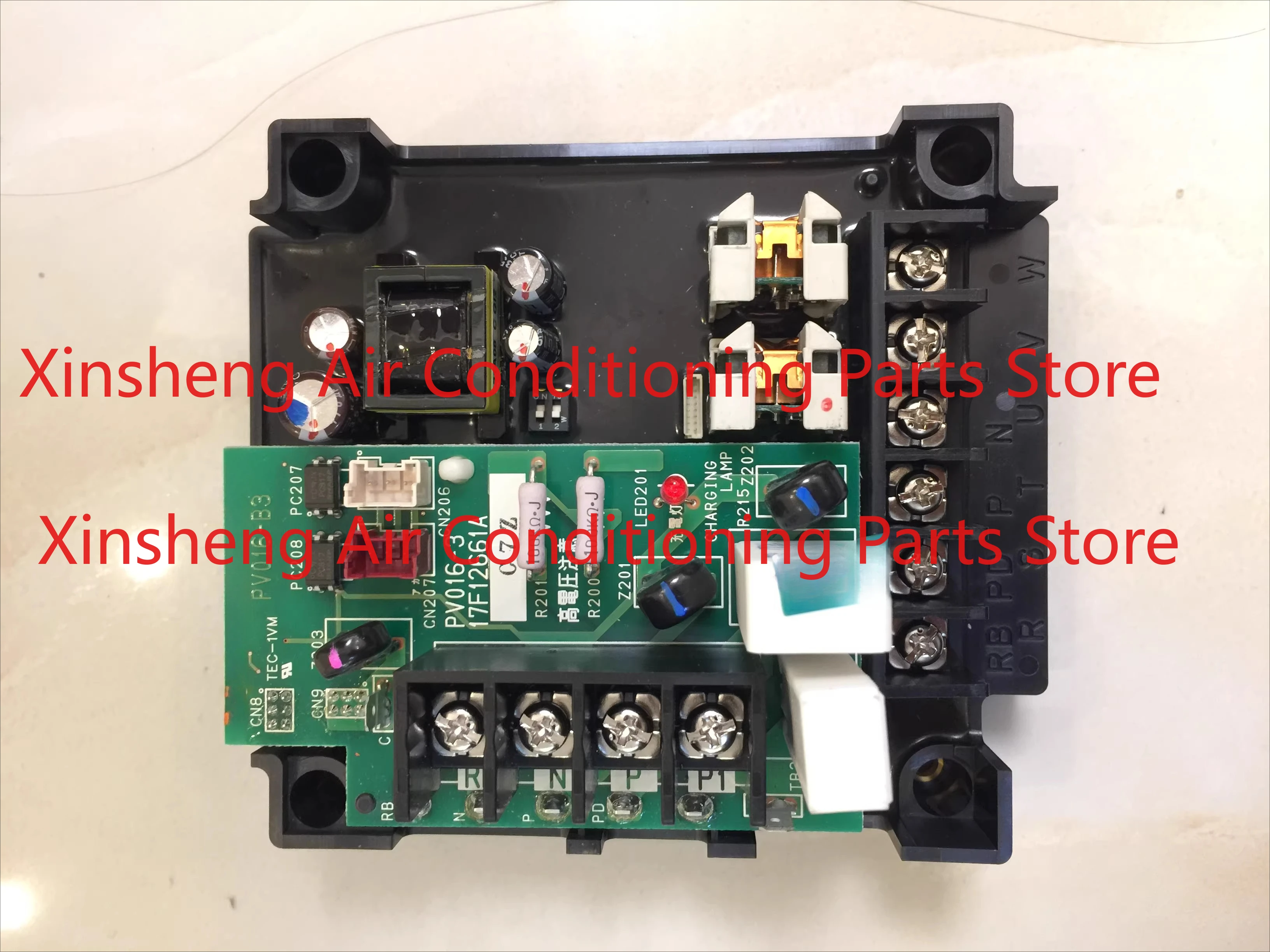 Suitable for Hitachi inverter module 17F12661A RAS-400/350FSNQ 840/690FSN1Q /FS5Q