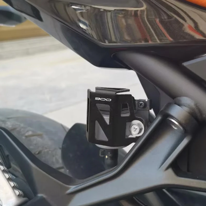 Motorcycle Accessories For Kawasaki Z900 Z750 Z400 Z800 Z 900 750 800 400 CNC Rear Fluid Reservoir Guard Cover cap Protector