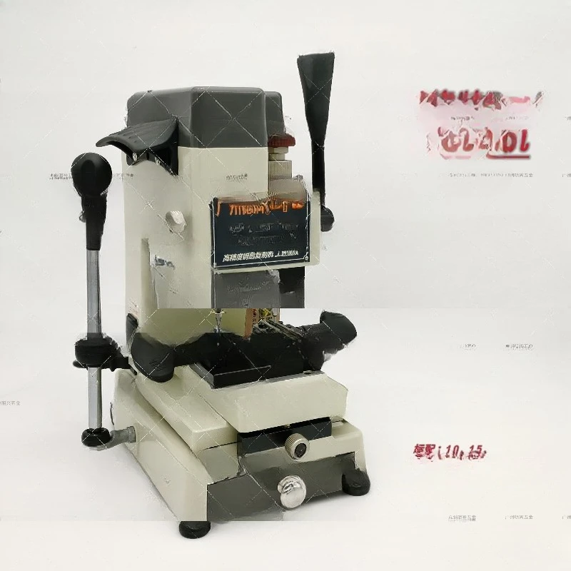 

D38A vertical key machine High precision hardened and easy to remove clamp