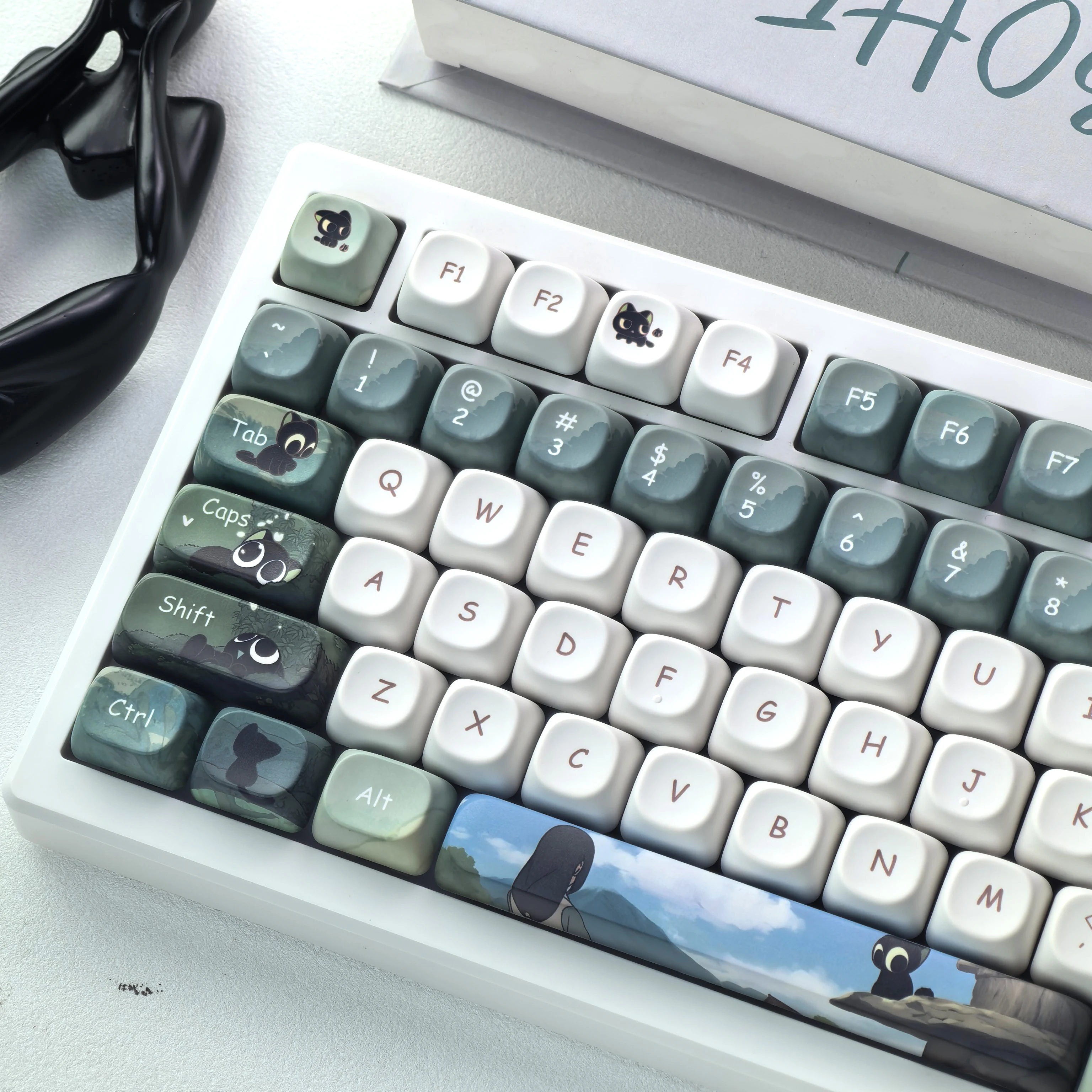 

MAIMOOO Keycaps Green White Cute Little Black Cat Moa Cherry Pbt Custom Diy Aula Ajazz Mechanical Keyboard Keycaps