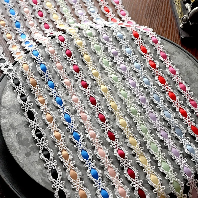 1.7cm Wide, New High-quality Embroidered Lace Decal Ribbon Accessories DIY Handmade Wedding Dresses Clothing Accessories